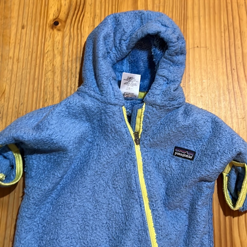 6M Patagonia infant snowsuit